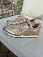 GUESS Sneaker in Gold / Gr. 38 Sachsen-Anhalt - Magdeburg Vorschau