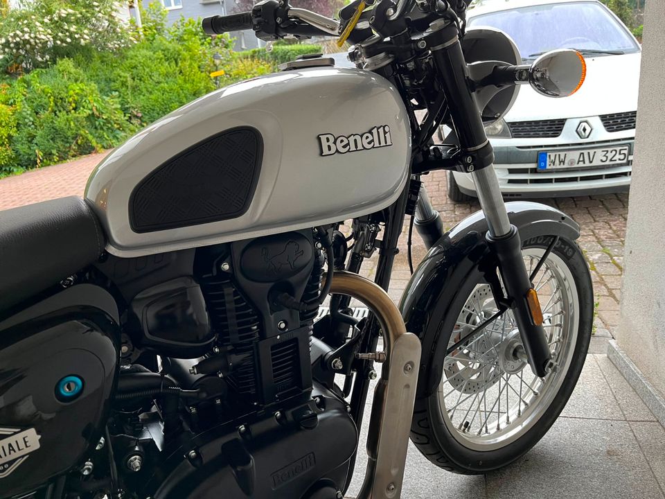 Benelli Imperiale 400, Neufahrzeug, Finanzierung möglich in Hattert