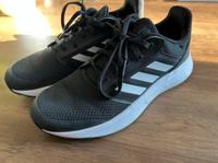 Schwarze Adidas Sneaker Hessen - Buseck Vorschau