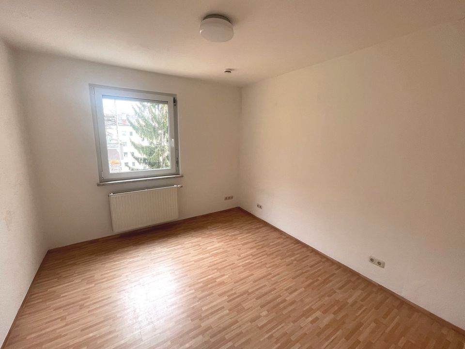 Freie 2,5-Zimmer Wohnung in Nürnberg-Steinbühl in Nürnberg (Mittelfr)