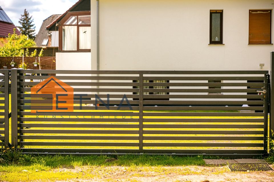 ZAUNFELDERN WEIß INCL. MONTAGE STAHL AUS POLEN in Berlin