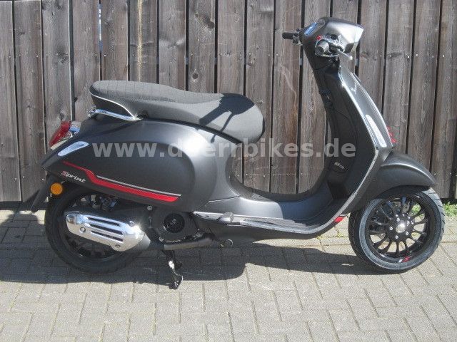 Vespa Sprint Sport 125 IGET LED Matt in Wiesbaden