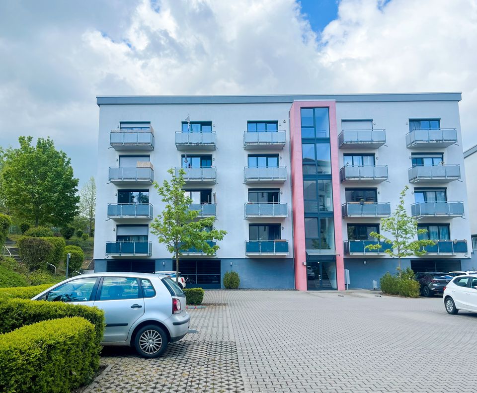 *reserviert* Schönes 1-Zimmer-Appartement mit Balkon und Tiefgaragenstellplatz! in Gießen