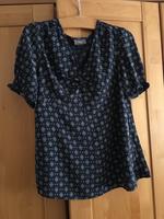 SOMMER BLUSE TUNIKA PREISSENKUNG NUR NOCH 3 € Gr. M yessica Baden-Württemberg - Bonndorf Vorschau