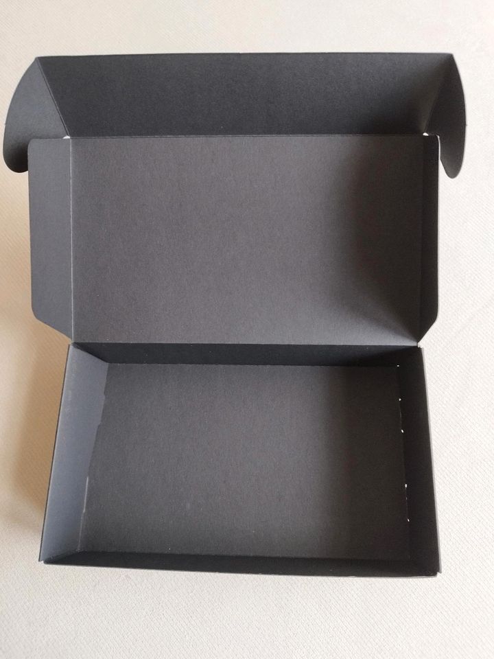 8 Karton Geschenkboxen v. Kurtzy, schwarz, 19x11x4,5cm, Schachtel in Hamburg