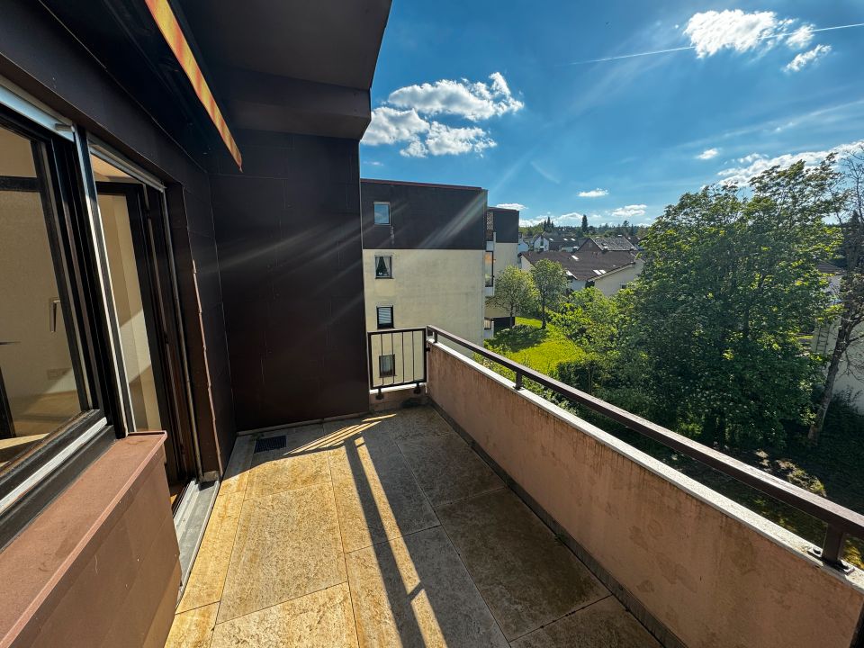 ihre neue Wohnung mit sonnigem Ausblick in Pforzheim