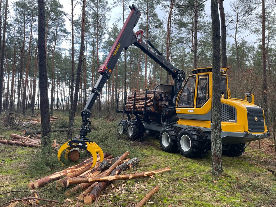 Sampo Forwarder Rückezug Harvester !!! kurze Lieferzeit !!! in Schönewalde bei Herzberg, Elster