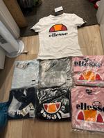 Hummel und ellesse t Shirt zu verkaufen Niedersachsen - Oyten Vorschau