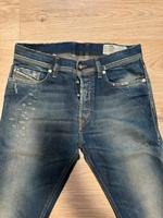 Original DIESEL Slim-Fit Herren Jeans „Tepphar 084XU“ – W29 L30 Bremen - Woltmershausen Vorschau