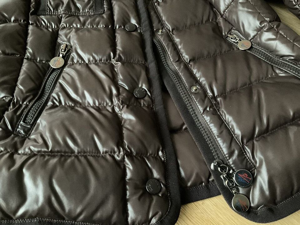 MONCLER Armoise -Daunenjacke - Winterjacke -Kapuze-Gr.1 (34-36) in München