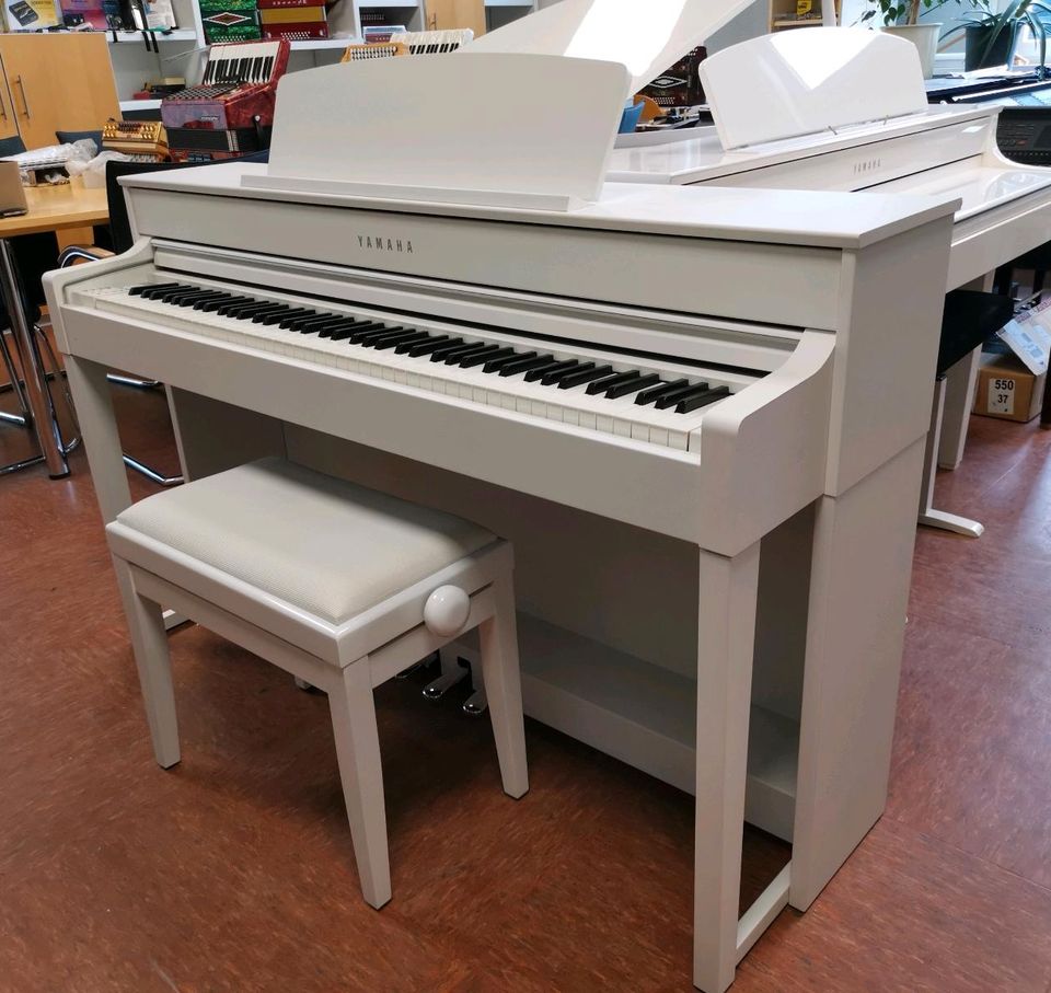 Yamaha Clavinova CLP 545WH, Garantie, E Piano, Digitalpiano in Radolfzell am Bodensee
