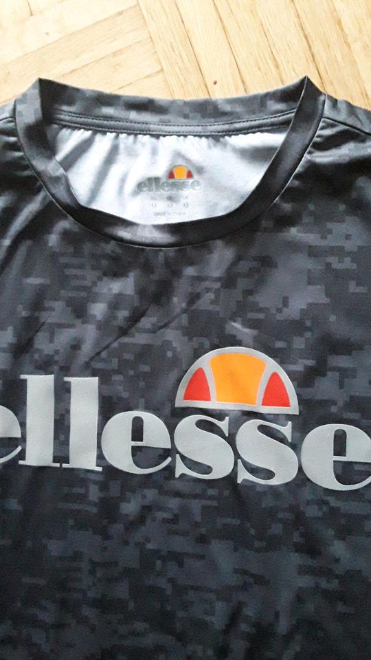 Ellesse Langarmshirt M in Ibbenbüren