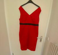 Kleid Selection by S‘ Oliver, Größe 44, rot/schwarz Berlin - Charlottenburg Vorschau