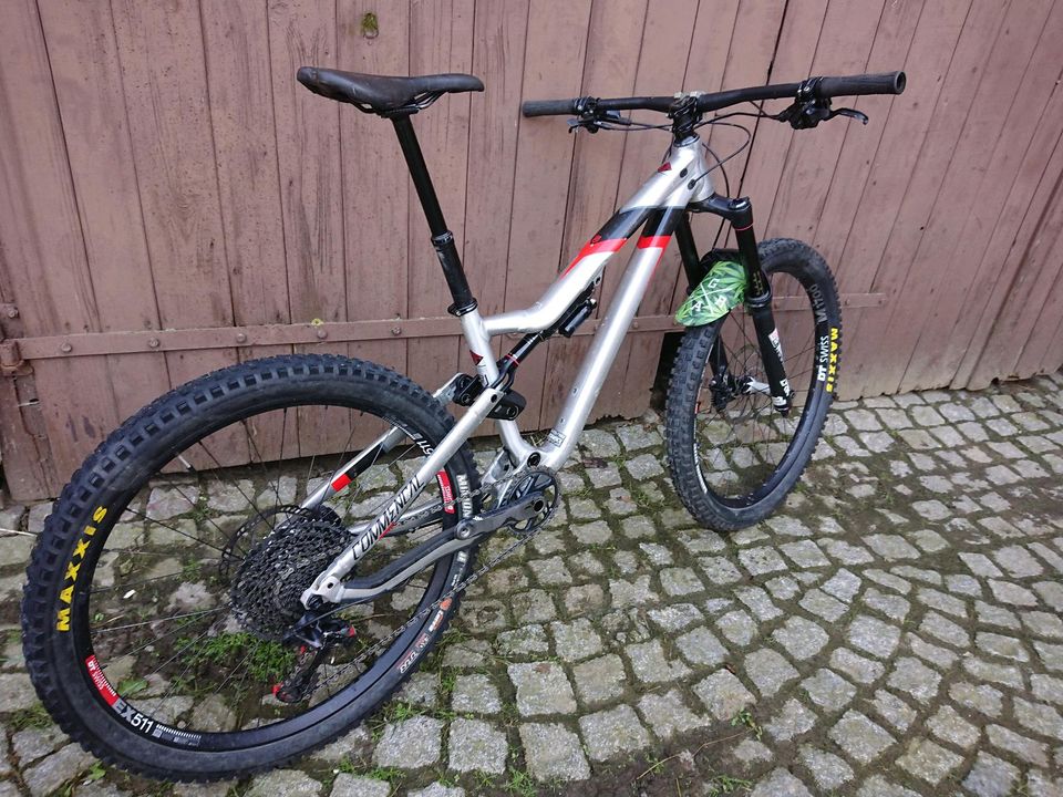 Mountainbike Commencal Meta AM V4.2 Worldcup Edition in Hohenleuben