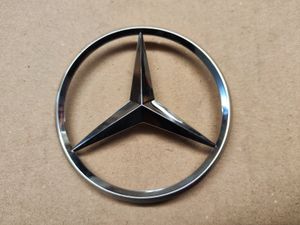 Mercedes Stern schwarz Heckklappe, € 30,- (9020 Klagenfurt