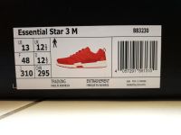 Adidas Essential Star 3 M, rot Größe 48, UK 12,5 Trainingsschuh Hessen - Karben Vorschau