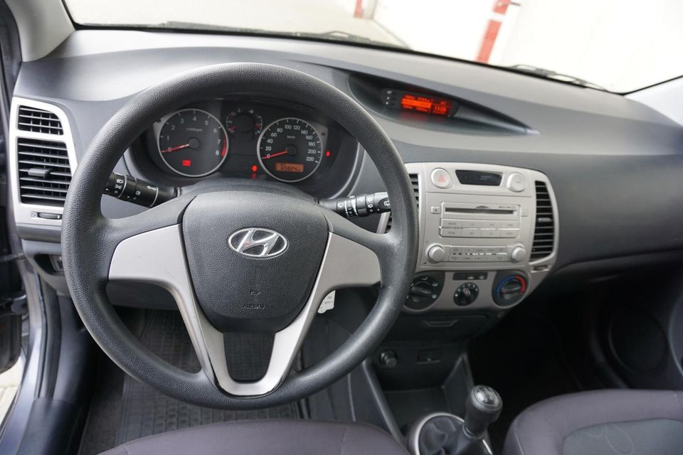 Hyundai i20 1.2 Classic Radio 2.Hand in Parkstetten