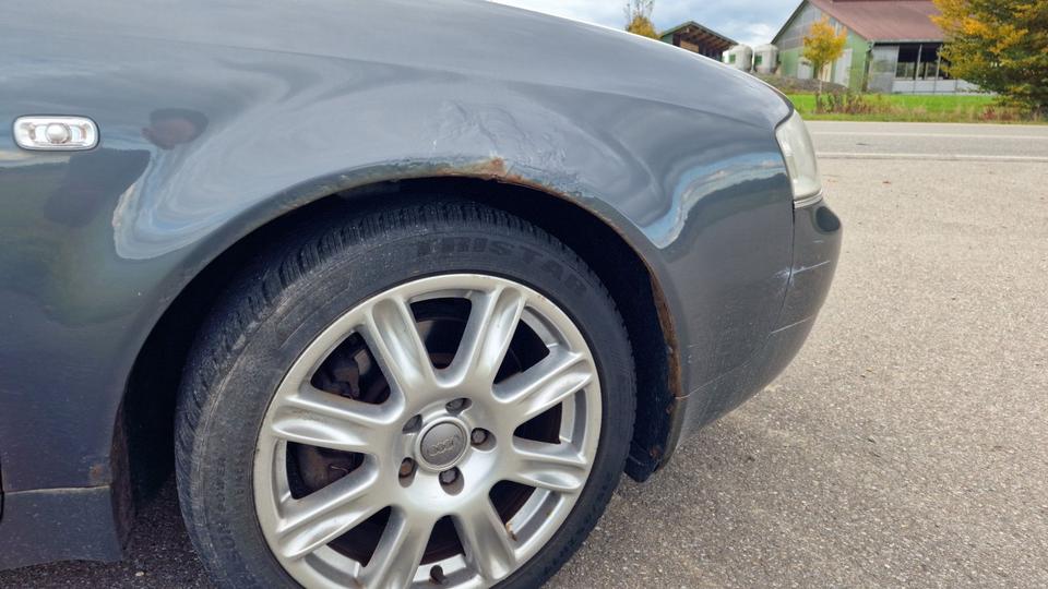 Audi A6 Avant 2.4 V6 (C5), 170 PS, 2002, 133.000 km, Vollleder gr in Biberach an der Riß