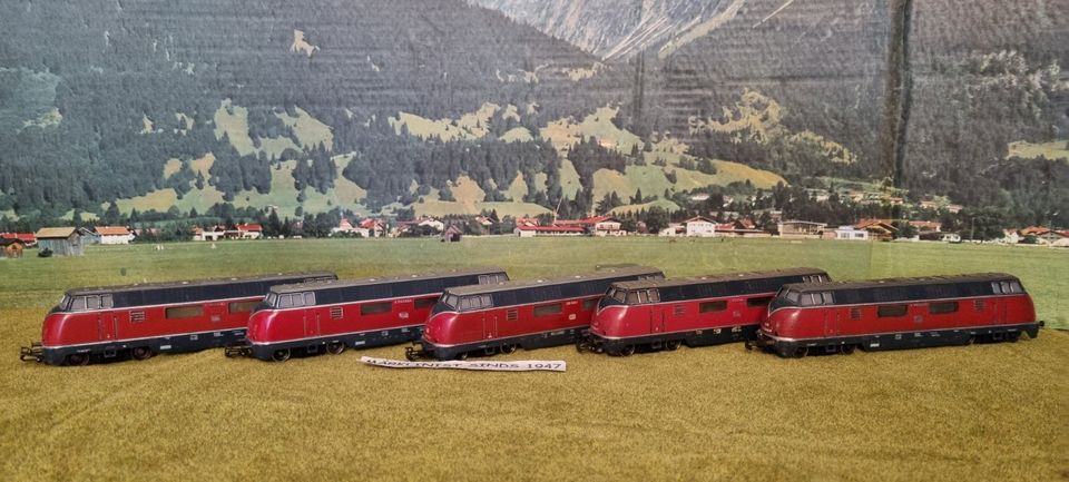 Märklin 3021 V - 200 Diesellokomotive 5 x 30,00 in Rhede