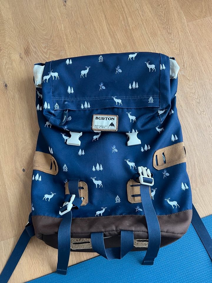 Burton Rucksack Schulranzen Tasche blau Hirsch Berg Rucksack groß in Mindelheim