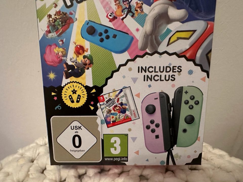 NEU Nintendo Switch Spiel Mario Party + Joy Con Controller in Köln