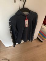 Junge Pullover mit Kapuze Berlin - Neukölln Vorschau