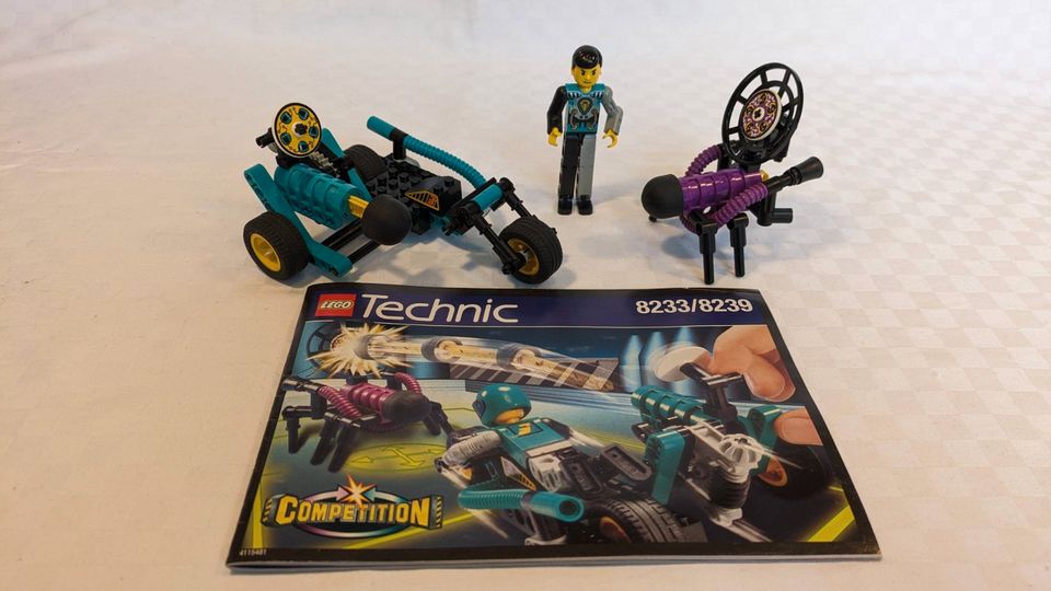 Lego Technic Competition 8233/8239 Motorrad gegen Scorpion in Wermelskirchen