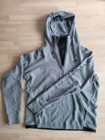 Nike AirMax Kapuzenpullover (M) Hessen - Rodgau Vorschau