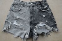 Bershka Jeansshort kurze Hose Short Gr. 32-34 Bayern - Schwabmünchen Vorschau