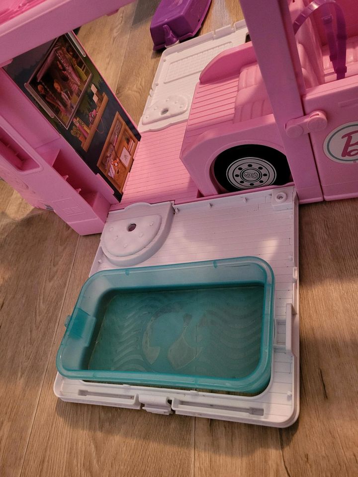 Barbie 3-in-1 Dream Camper in Rheinberg