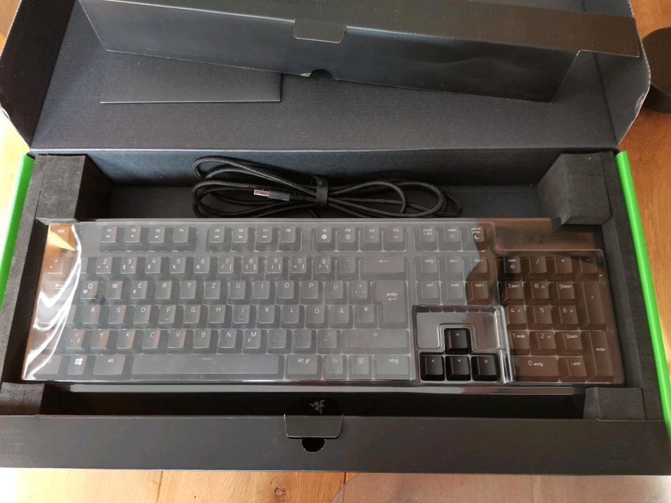Razer Blackwidow gaming Tastatur in Bremen