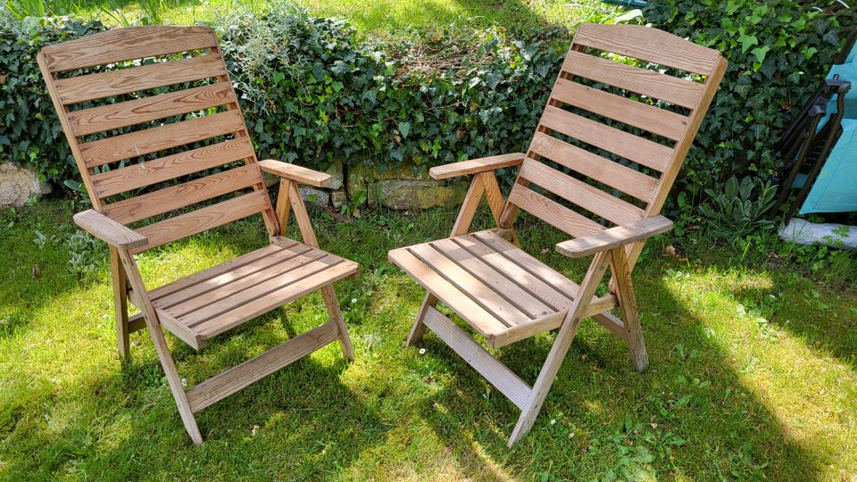 2 Holz Gartenstühle klappbar mit Sitzauflage in Neustadt an der Weinstraße