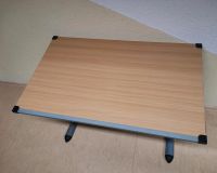 Höhenverstellbarer Schreibtisch aus Holz mit Gitterablage Sachsen - Penig Vorschau
