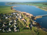 EINMALIG: Wassergrundstück auf der Insel Rügen -Einfamilienhaus +separatem Ferienhaus u.3.800m² Land Rügen - Ummanz Vorschau