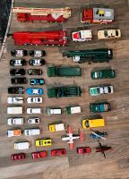 RIESEN Set Spielzeugautos, incl. Straßenteppich, Parkgarage uvm Nordrhein-Westfalen - Korschenbroich Vorschau