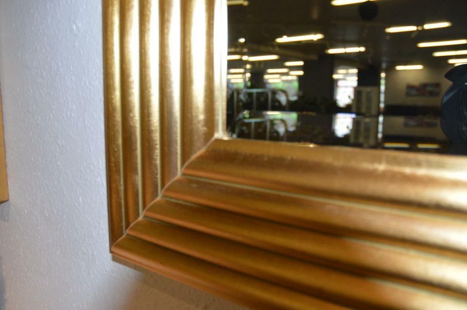 Spiegel gold breiter Rahmen 73 x 73 cm in Duisburg