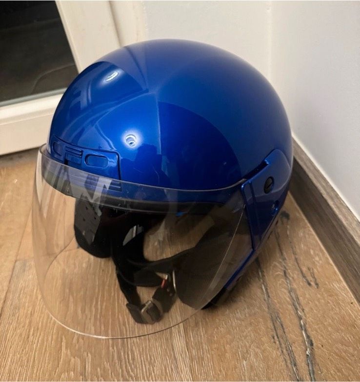 Helm mit Visier blau Gr. XL in Gevelsberg