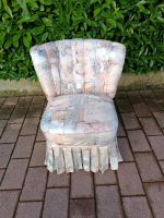 Verkaufe hier diesen schönen alten Stuhl Kr. Altötting - Winhöring Vorschau