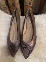 Geox Leder Schuhe 37,5 neue Düsseldorf - Stadtmitte Vorschau