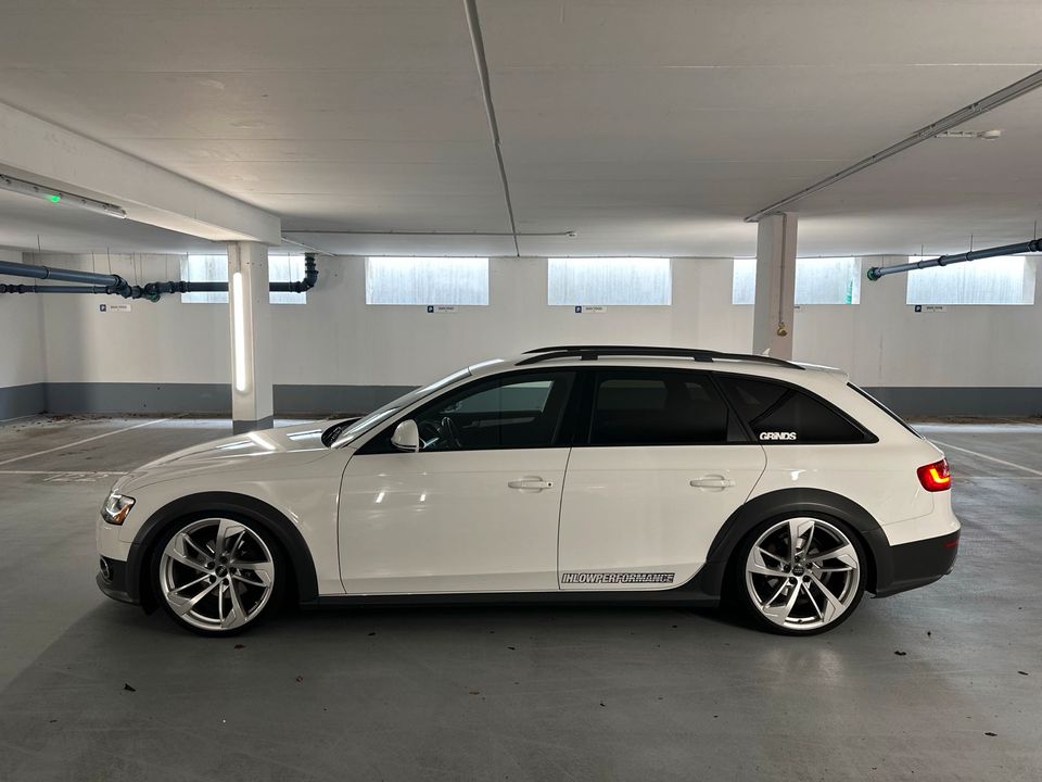 Audi A4 B8 Allroad Quattro Airride Airlift Grinds Verkauf/Tausch in Bremen