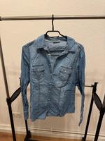 Jeans Hemd/ Bluse hellblau mit weißen Knöpfen Neustadt - Gartenstadt Süd Vorschau