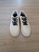Champion Schuhe Gr.40 Niedersachsen - Staufenberg Vorschau