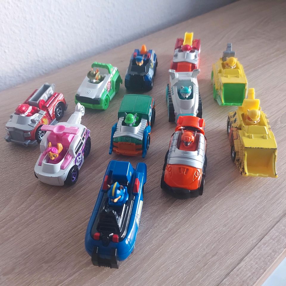 Paw Patrol Metall -Fahrzeuge in Golßen