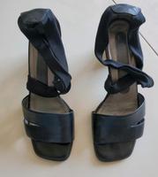 LEDER SANDALEN VON PETER KAISER GR 37 (4) Niedersachsen - Eimke Vorschau