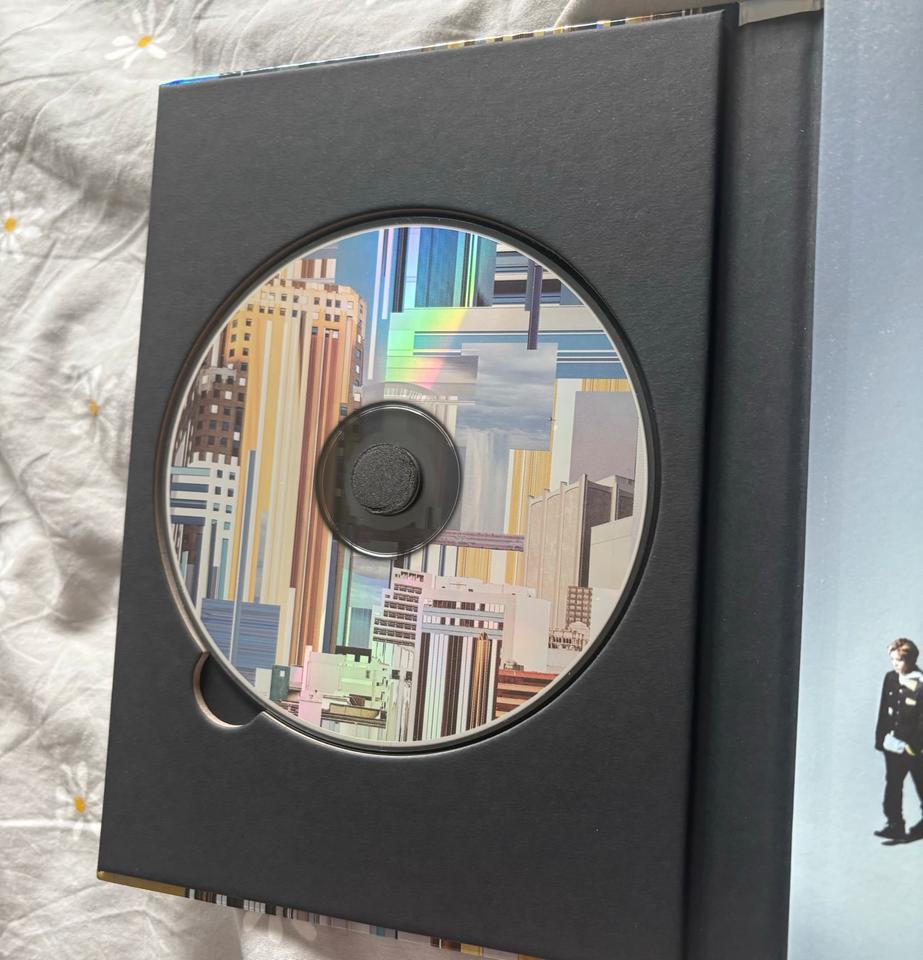 NCT 127 Album kpop we are superhuman WayV Dream U Wish Mark in Frankfurt am Main