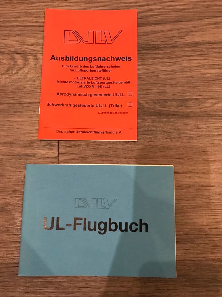 NEU Bücherset für ULTRALEICHT-FLUGSCHEIN in Fahrenbach