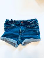 H&M shorts jeans Blau 98 Blau kurze Hose Frankfurt am Main - Sachsenhausen Vorschau