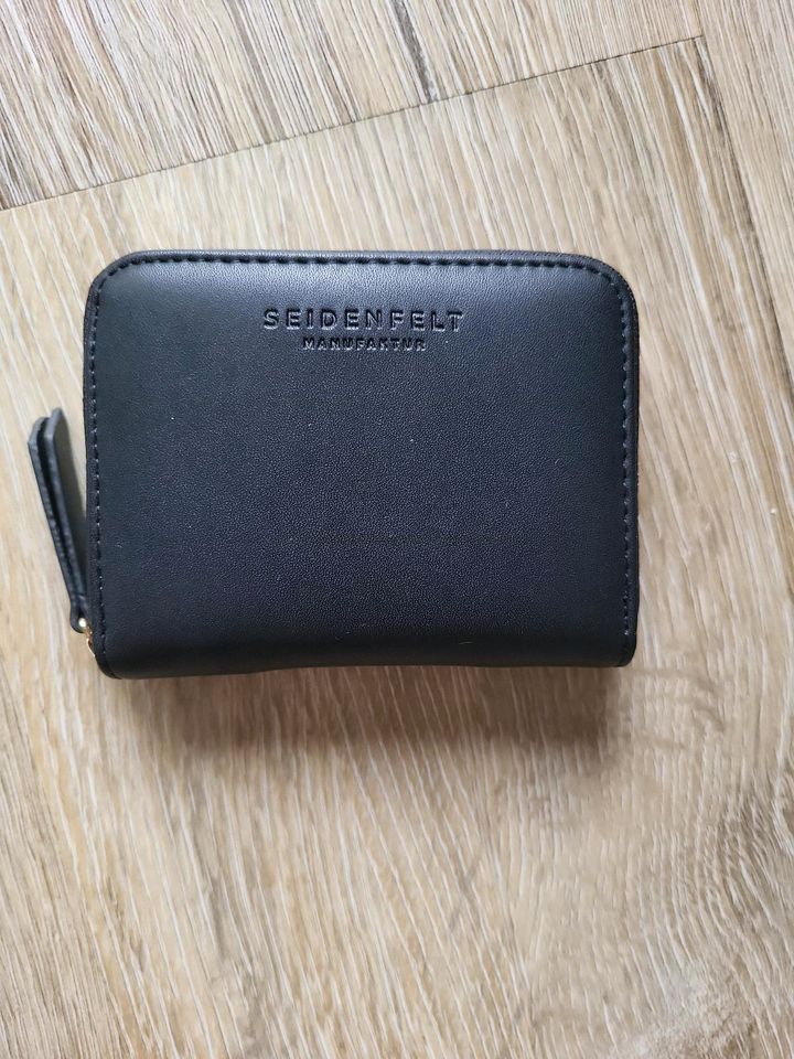 Handtasche von SEIDENTFELT + passende Geldbörse, schwarz in  Nordrhein-Westfalen - Bad Salzuflen | eBay Kleinanzeigen ist jetzt  Kleinanzeigen