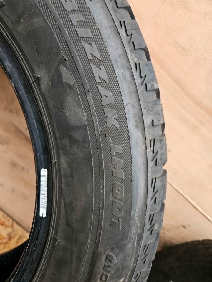 BRIDGESTONE WINTERREIFEN 2x 195/65 R15 91T . 195 65 15 in Sindelfingen