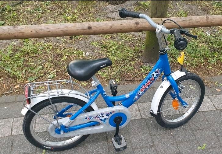 Puky kinderfahrrad Fußball 16 Zoll in Berlin